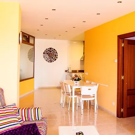 Playa De Arnadal Isla Plana